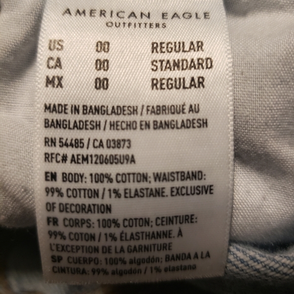 American Eagle Mom Jeans - Picture 8 of 9